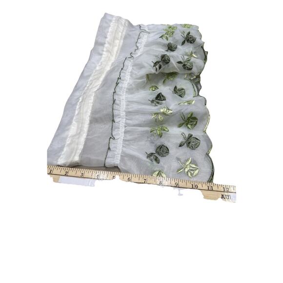Vtg Embroidery Floral Sheer Curtain/linen Granny 69”X11”.Cottage Core Green Rose - Picture 6 of 6